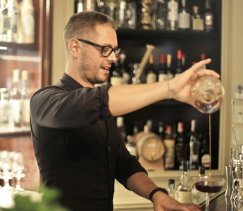 Craft Cocktail Bartender