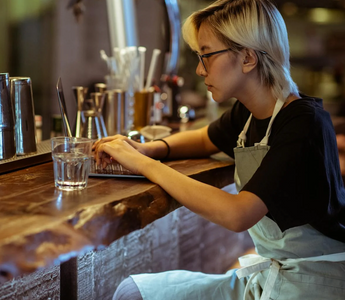 How to Write the Best Bartending Resume